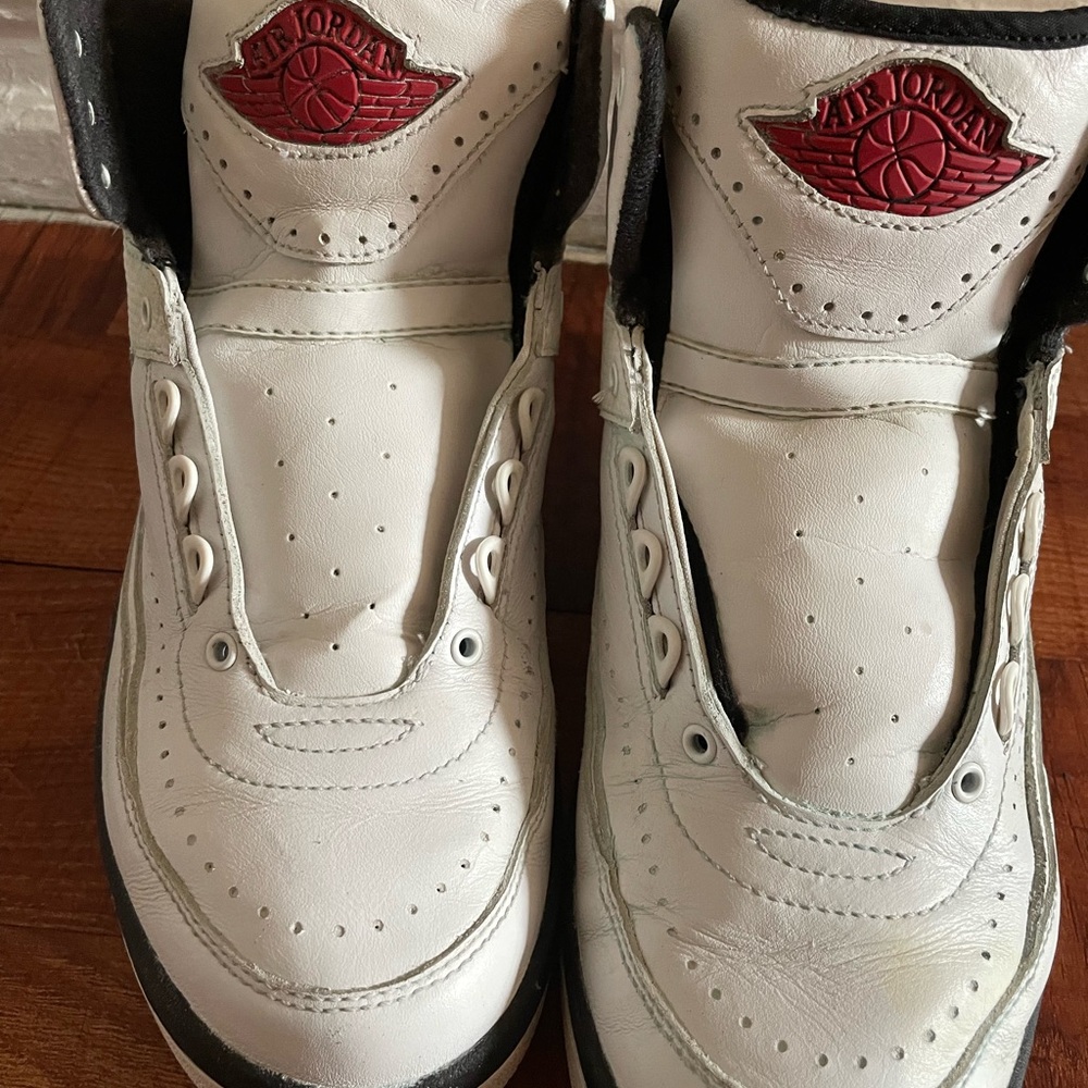 Nike Air Jordan Retro 2 OG’s Sneakers Size 6.5 Youth